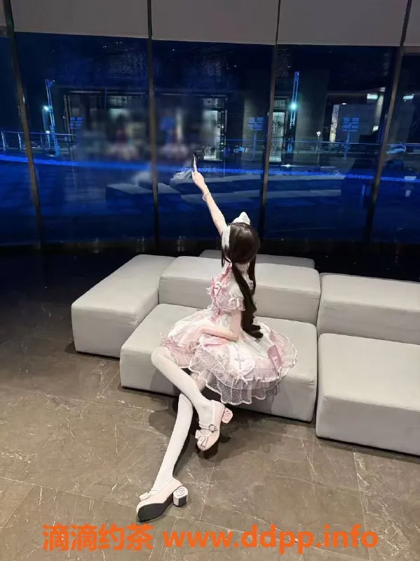 深圳楼凤-南山嫩妹乐颜，165cm 43kg 18岁