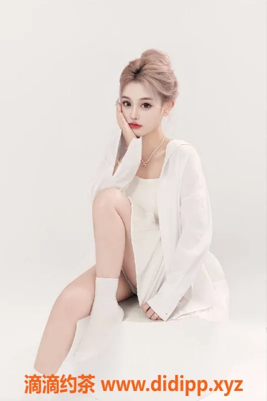 温州楼凤资源信息,温州瓯北美容院老板娘 舌吻服务