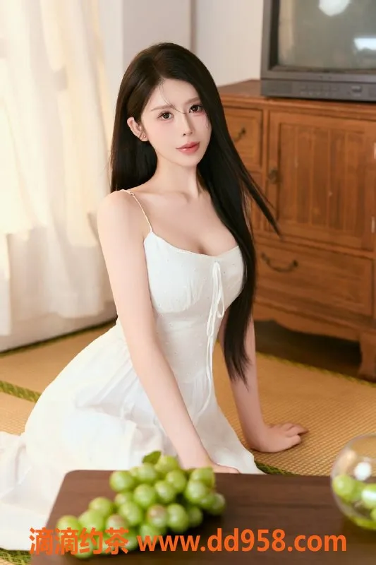 宁波楼凤-22岁气质美少女，165大长腿，D罩杯，真照视频