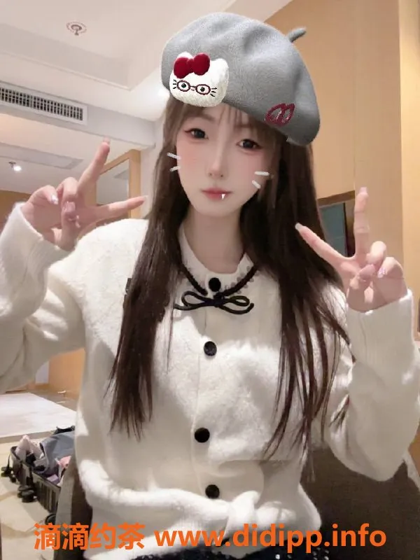 深圳楼凤-福田软软，18岁160cm，45kg嫩妹服务