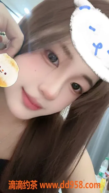 深圳楼凤-罗湖嫩妹小椰，800起陪浴服务等你来体验！