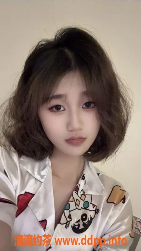 广州楼凤-天河小七，800p/1600p，少女风格