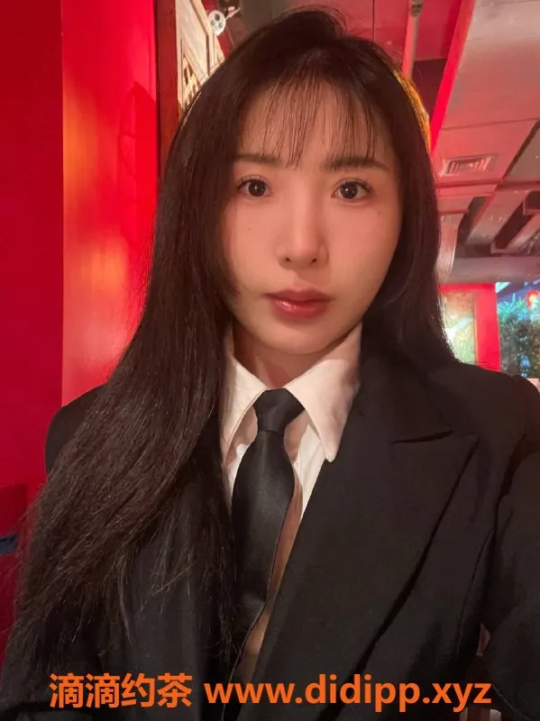 上海楼凤-普陀小语，身高164cm，700P起，专业服务等你体验