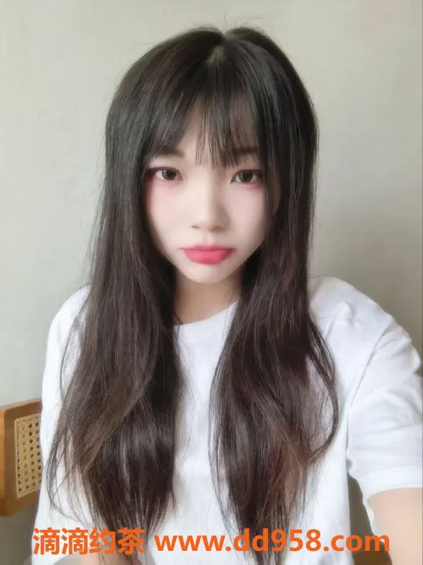 深圳楼凤资源信息,深圳宝安小甜兔，优质服务700起