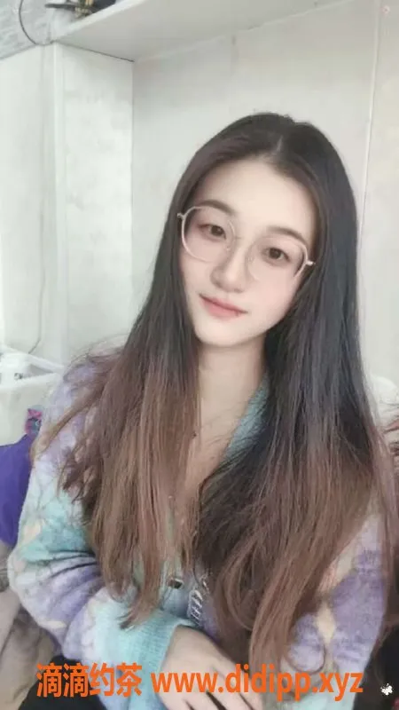 广州上门服务-天河闷骚眼镜妹叶子，160cm 50kg 价格合理