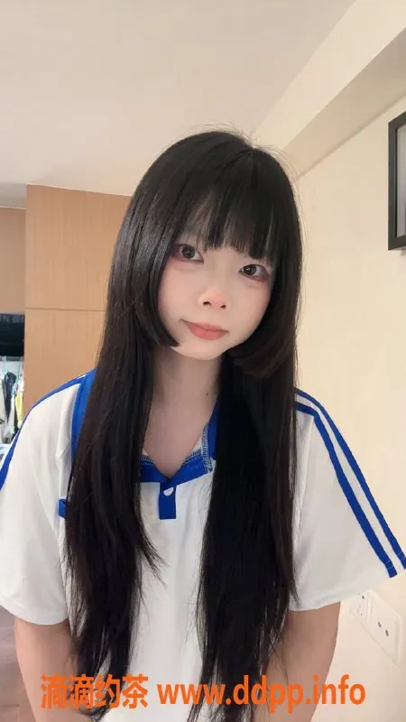 深圳楼凤-龙华嫩妹小表妹 69式服务仅需800p