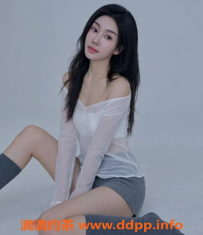 南通楼凤-极品少妇可乐，南通崇川区160cm 95斤 23岁