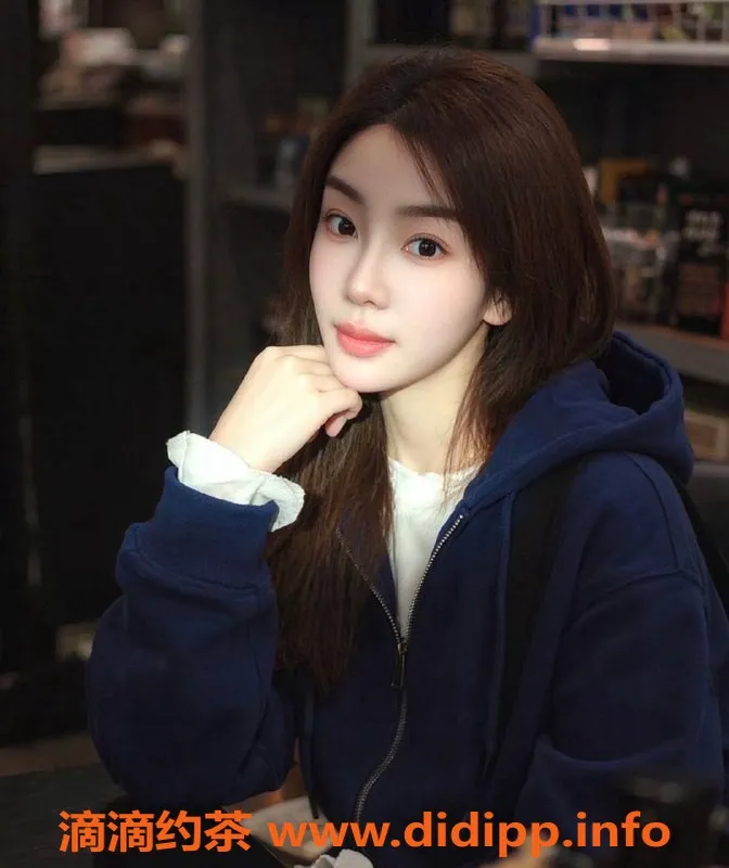 南通楼凤资源信息,极品少妇可乐，南通崇川区160cm 95斤 23岁