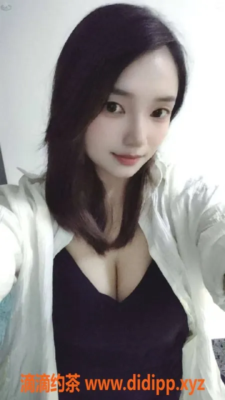 深圳楼凤-宝安玲珑，私密服务500元起，专业热情！