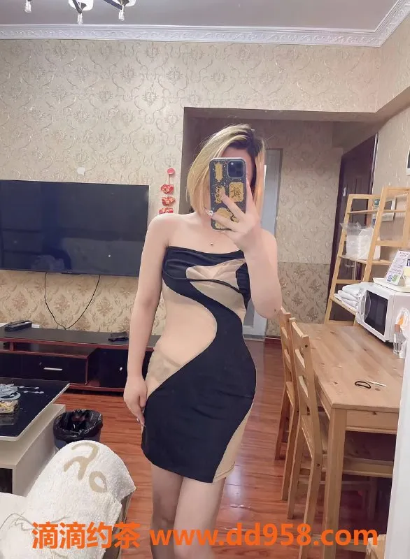 深圳楼凤-福田御姐多多，26岁162cm，95斤，700起！