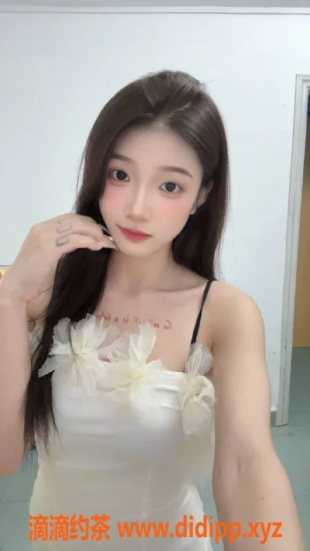 深圳楼凤资源信息,宝安虎牙妹妹，800元畅享多重服务