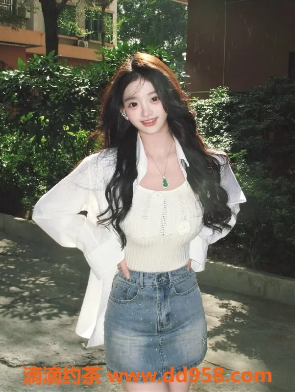 深圳楼凤-南山依依，1600起，丰富服务体验