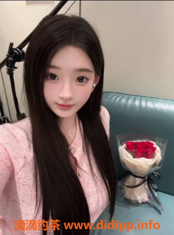 深圳楼凤-南山依依，1600起，丰富服务体验