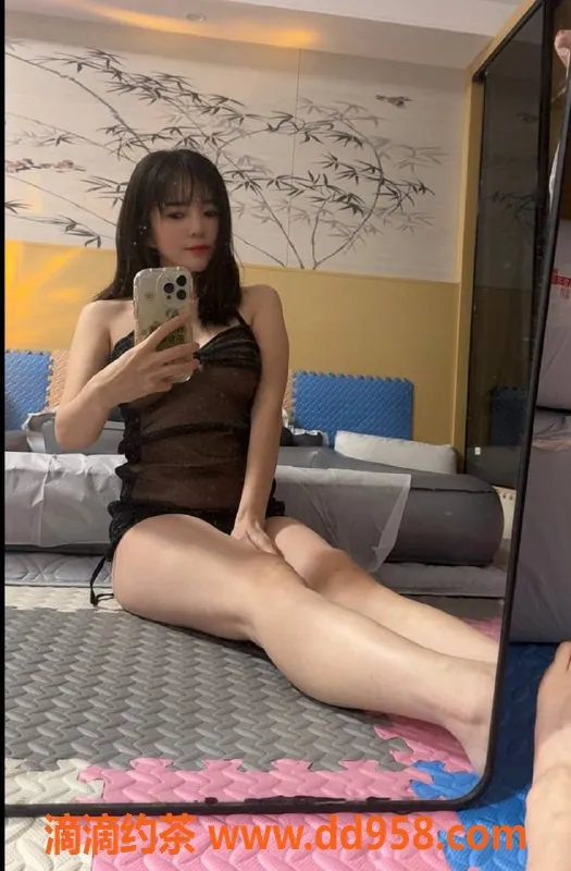 广州楼凤-禅城御姐妮宝，水床69服务700P