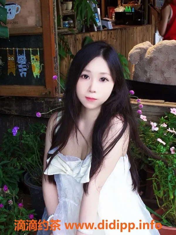 深圳楼凤-龙华嫩妹小迷妹，800水费，69式服务等你体验