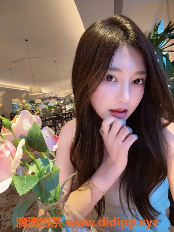 深圳楼凤-福田甜甜蜜蜜，1400元体验超值服务