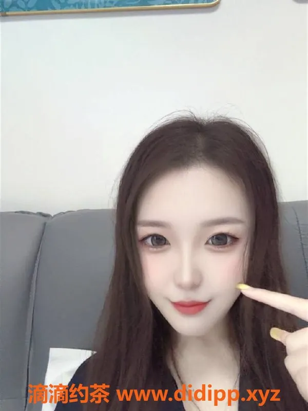 深圳楼凤-龙华嫩妹彤彤，800元享受完美服务