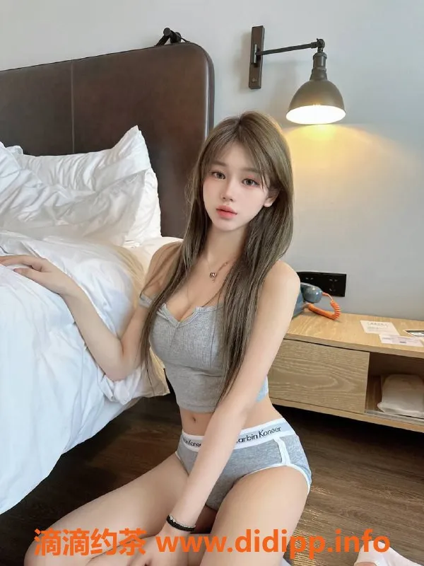 深圳楼凤-罗湖珊珊，168cm/46kg/1200元可外出服务