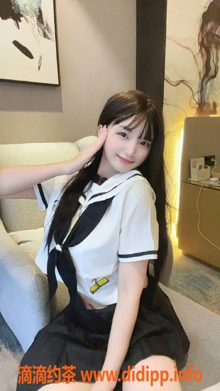 深圳楼凤-福田丸子，1300元无套口激情服务