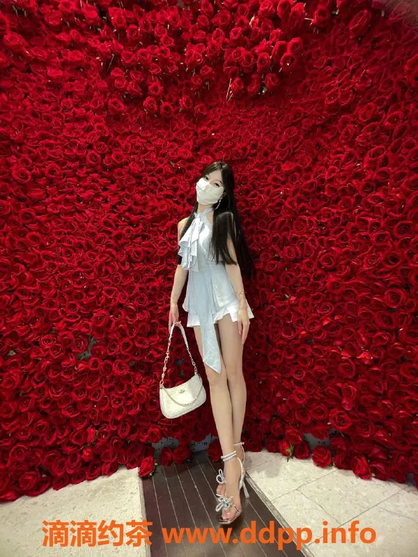 深圳楼凤-宝安小影，163高90斤，800元长腿服务