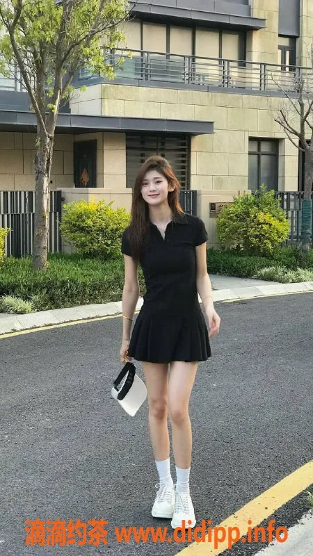 深圳楼凤-南山嫩妹小萝卜，1400p超值体验！