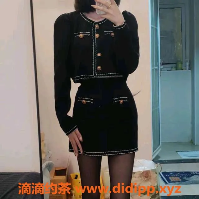 武汉楼凤-诚诚，杨家湾玲珑身材，服务超赞！