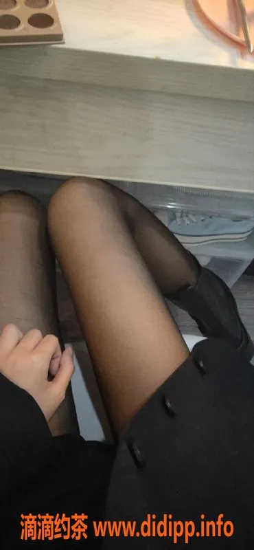 武汉楼凤-诚诚，杨家湾玲珑身材，服务超赞！