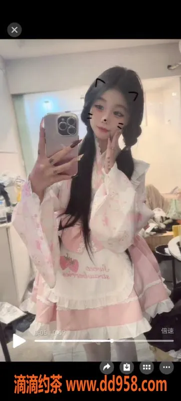 深圳楼凤-宝安小鱼，800起，专享共浴与舌吻服务