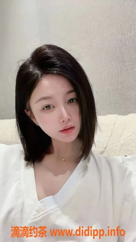 深圳楼凤-福田乔乔，21岁163cm，45kg，舌吻服务1100起