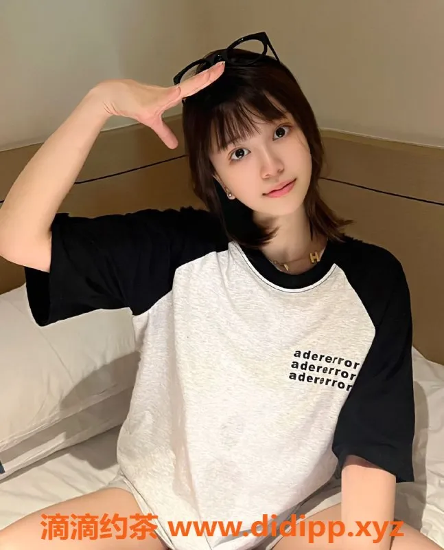 深圳楼凤-小彤，身高165，体重50，服务超给力