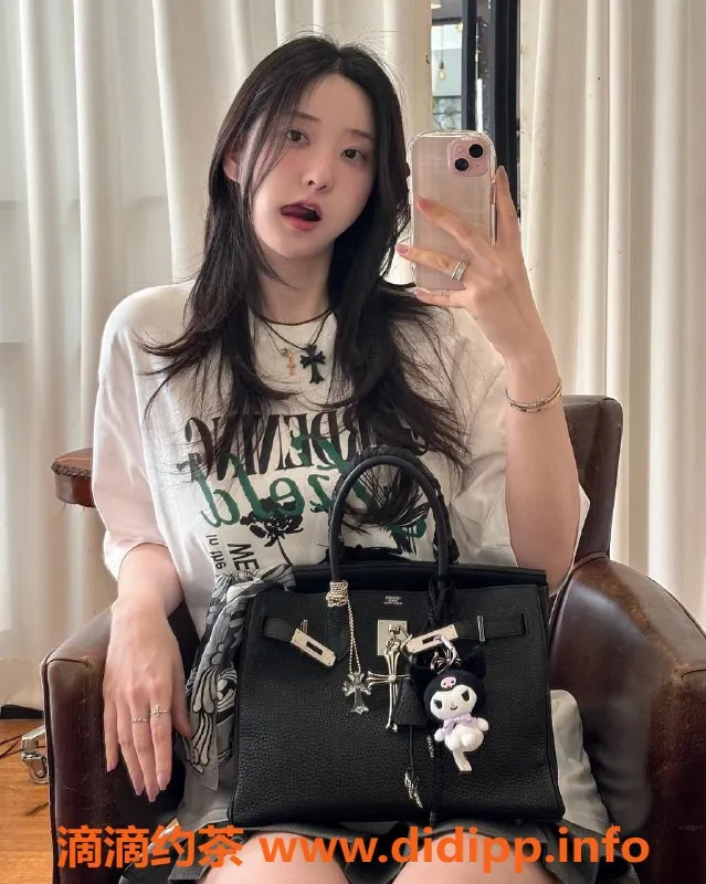 深圳楼凤-福田柔柔，1300p嫩妹，视频验证无忧