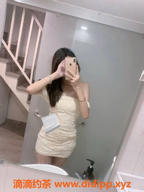 深圳楼凤-福田小七，18岁161b，42kg嫩妹服务，700P起