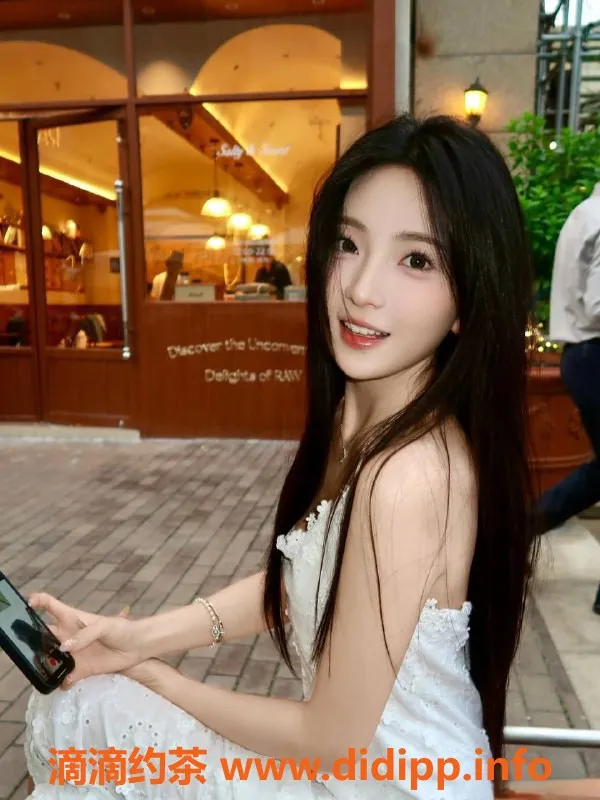 深圳楼凤-南山瑶瑶，1600元体验嫩妹服务