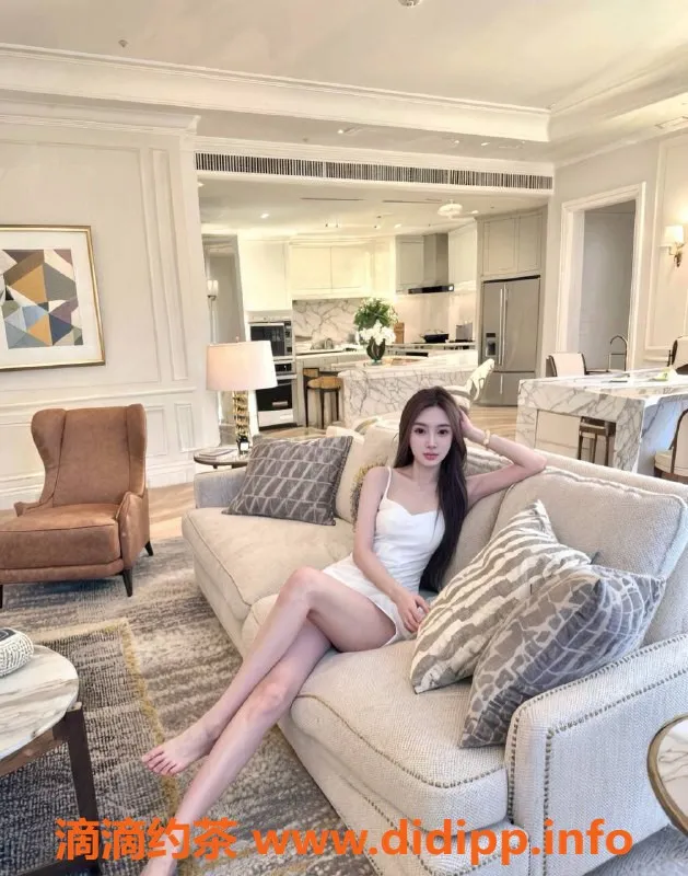 深圳楼凤-深圳福田嫩妹柯美，消费1000p/1800pp