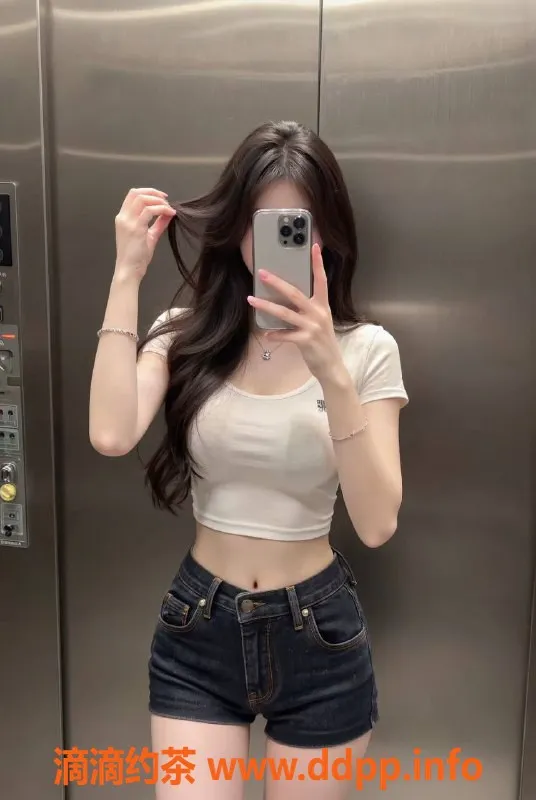 深圳楼凤-福田uu，165长腿冷白皮，3000P起爽约