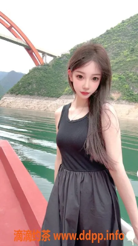 深圳楼凤-福田uu，165长腿冷白皮，3000P起爽约