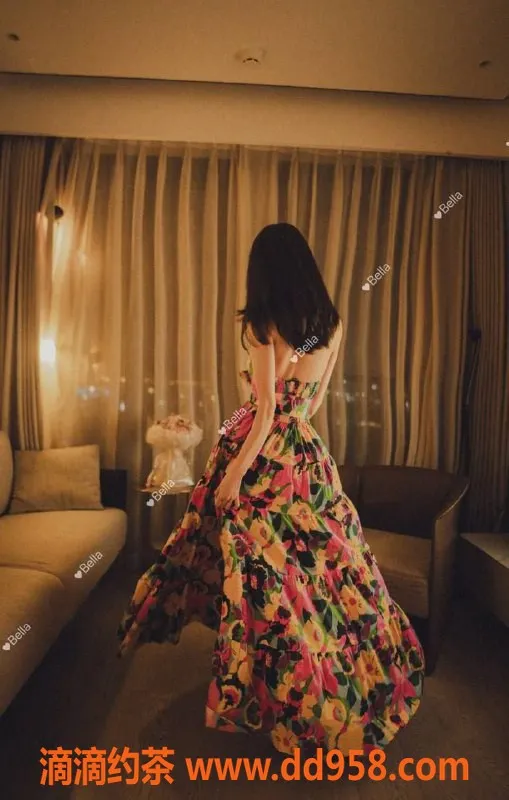 深圳楼凤-南山御姐Bella，25岁167cm，性感49kg，1500元起