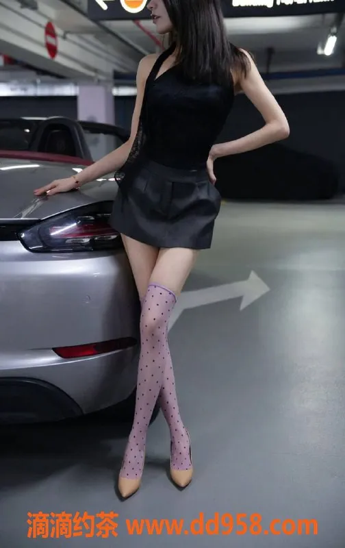 深圳楼凤-南山御姐Bella，25岁167cm，性感49kg，1500元起