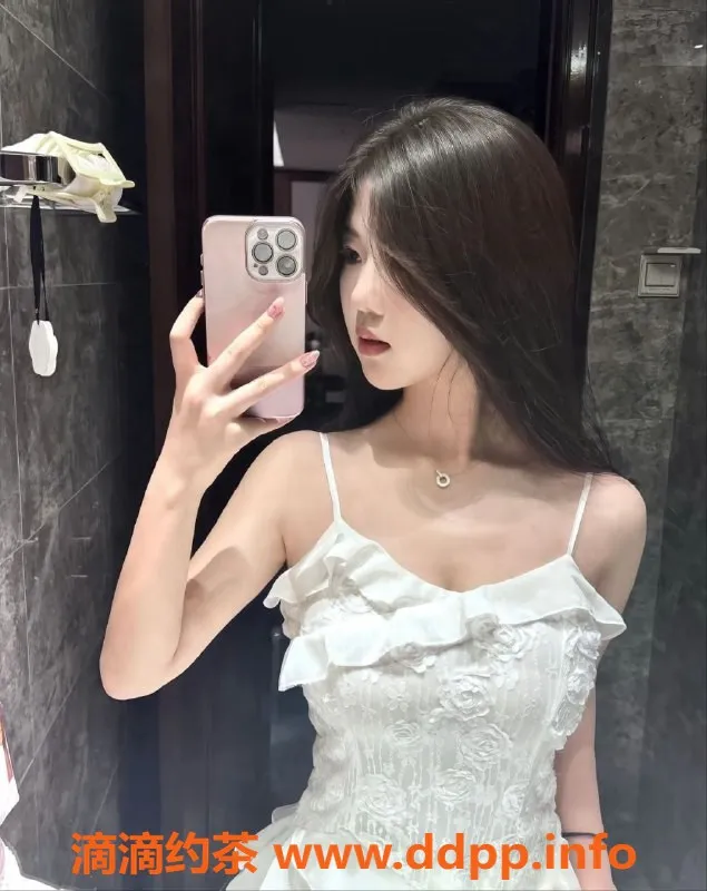 常州楼凤-武进万达小月，165身高，陪浴特惠800