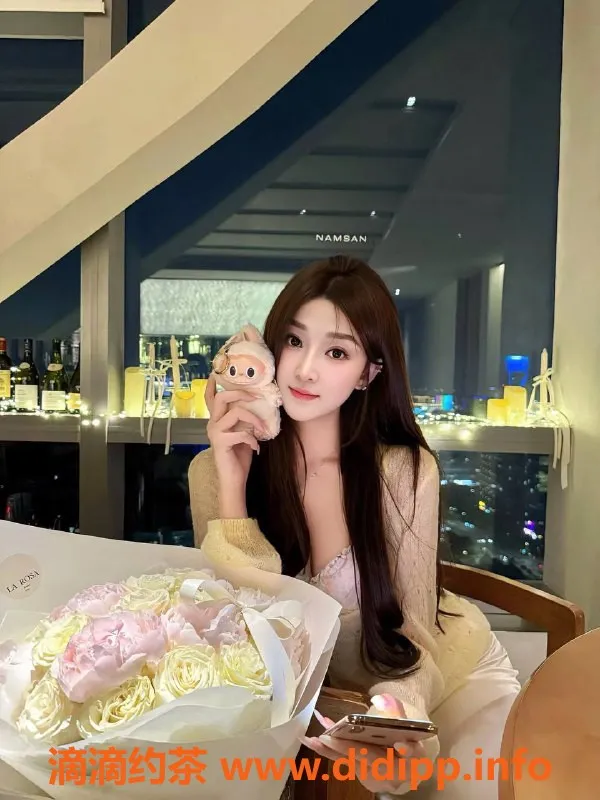 深圳楼凤-南山胡灵儿，700元鸳鸯浴，真心推荐！