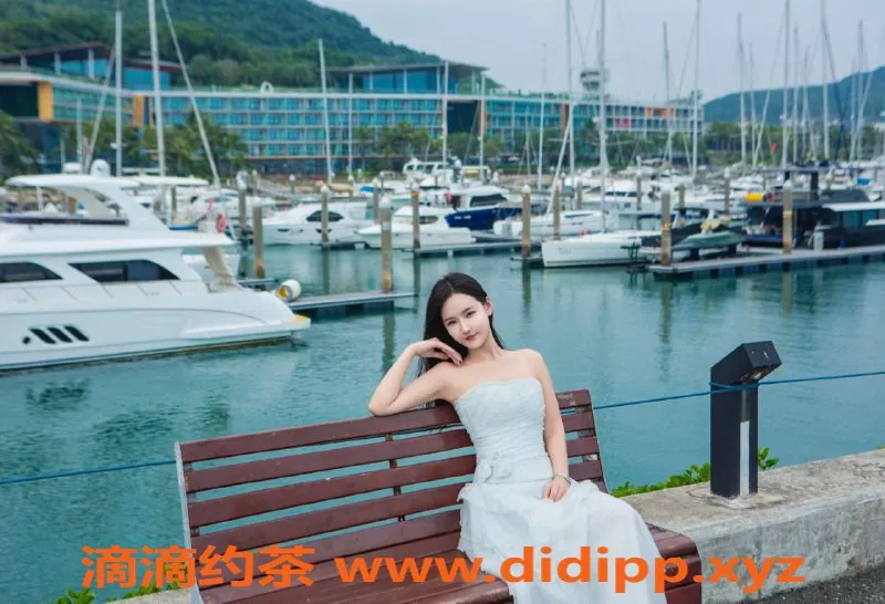 深圳楼凤-深圳龙华嫩妹叶子，900元私密服务等你来体验