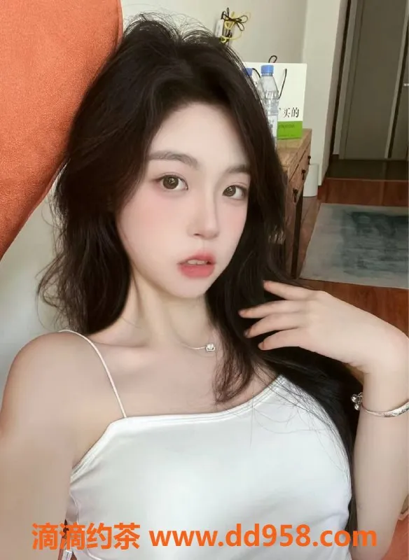 深圳楼凤-福田泡芙，1400元单次，2800元双人