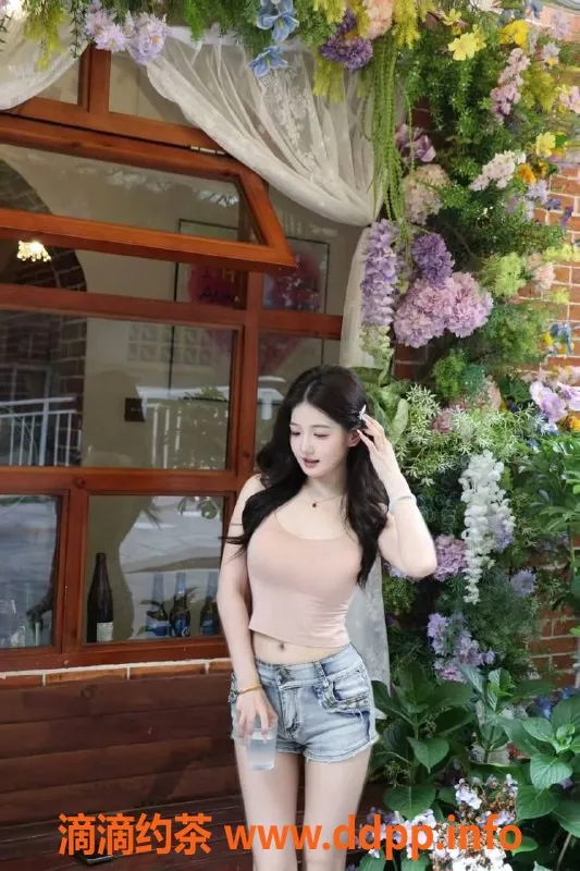 深圳楼凤-福田洛洛，5000元魅力体验，期待您的光临！