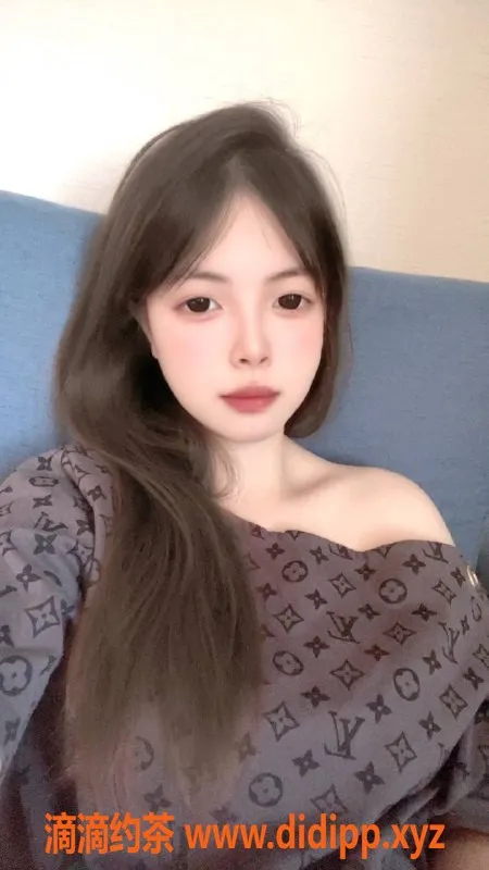 深圳楼凤-深圳龙华嫩妹猫猫，500元起，视频验证✅