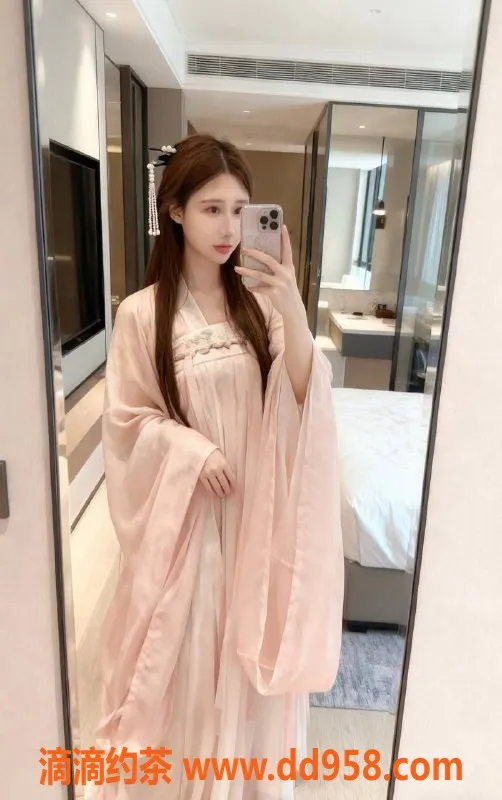 深圳楼凤-福田艾希，1288元起，完美服务等你来体验！