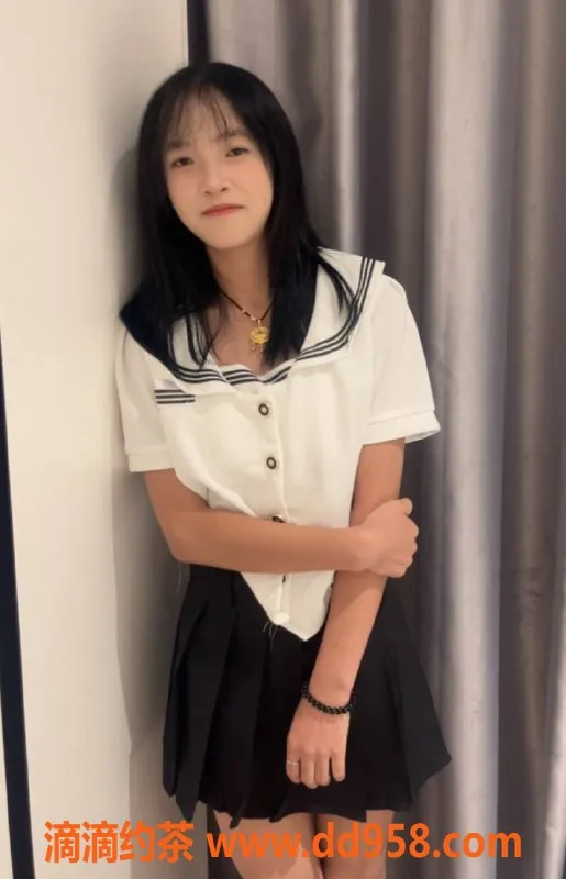 深圳楼凤-宝安露露，青春嫩妹，600元起服务