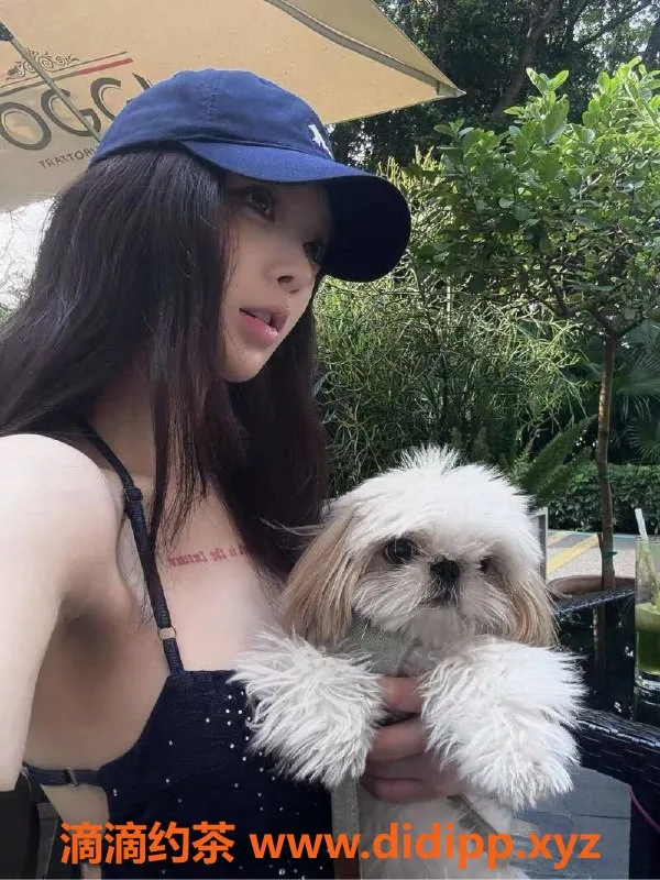 深圳楼凤-福田鑫鑫 3000元/次 引人入胜的体验