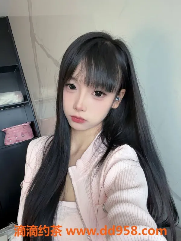 杭州楼凤-上城区丁点，12元嫩妹服务，带你体验女友式陪伴