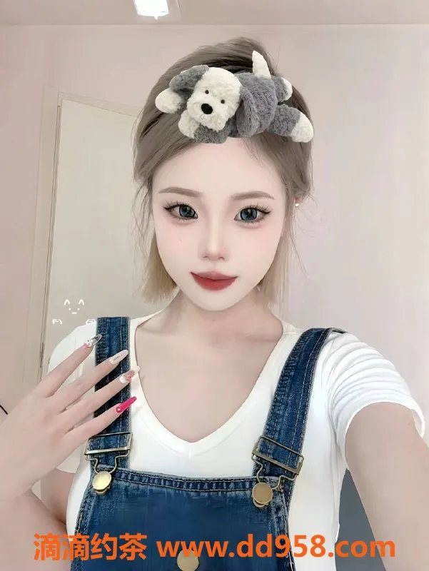 深圳楼凤-龙岗甜心，163高45kg，800P起的嫩妹服务