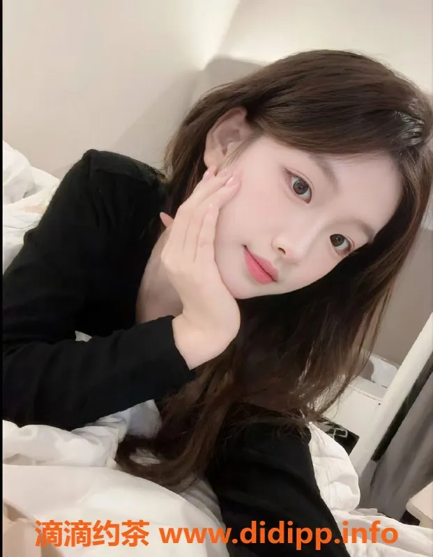 深圳楼凤-南山童彤，1400元/小时，私密服务等你体验